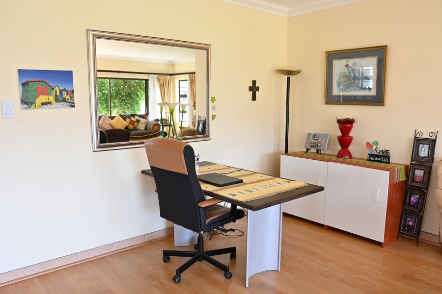 3 Bedroom Property for Sale in Fairview Golf Estate Western Cape
